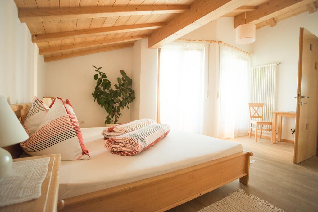 Tollhof Villa Bolzano Room photo