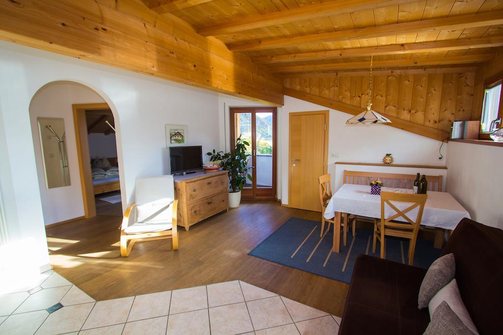 Tollhof Villa Bolzano Room photo